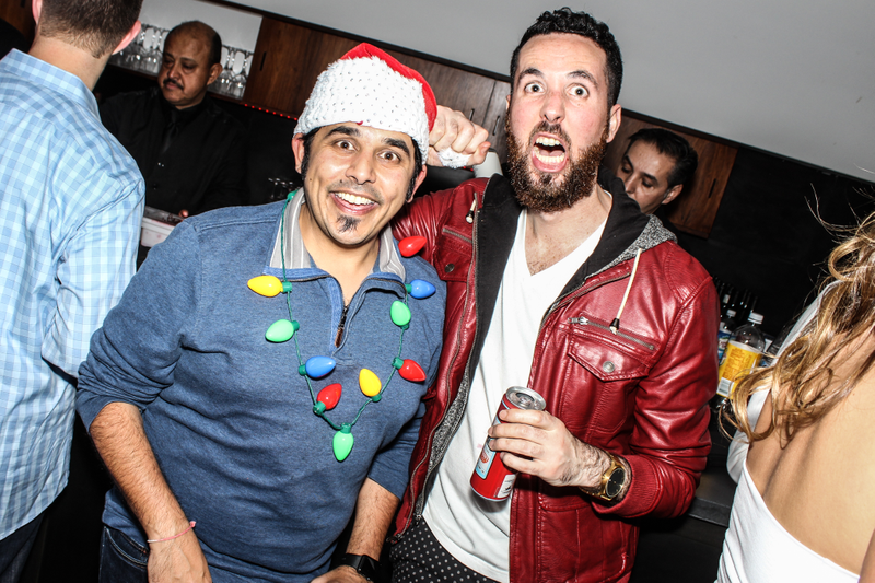 Illustration for article titled A BIZARRE HOLIDAY PARTY